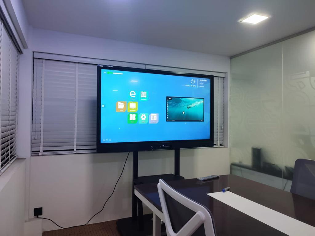 Smart Interactive Board - Brantel | EIBOARD Interactive Digital Solutions